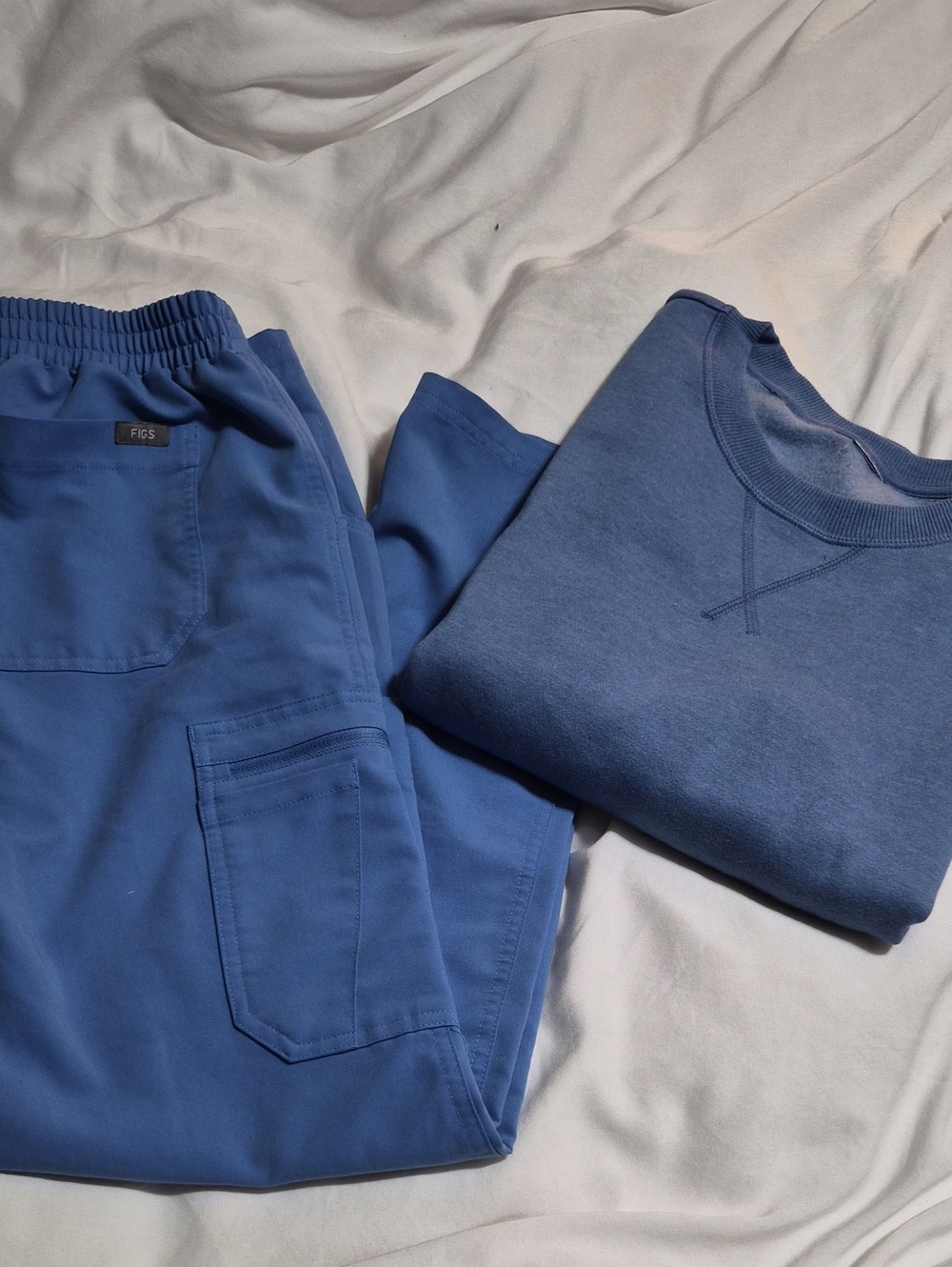 Figs Yola- Ceil Blue XS Reg W/matching Fleece Cotton Crewneck Sweatshirt